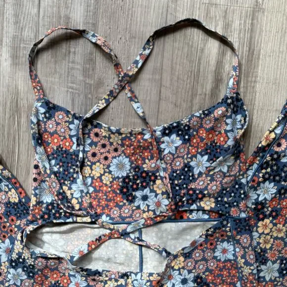 Offline by Aerie Women’s Large Floral One Piece Bodysuit Spandex Stretch - Picture 7 of 8